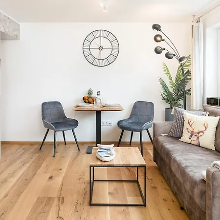 Fenjoy Ferienapartments 公寓式酒店 3*