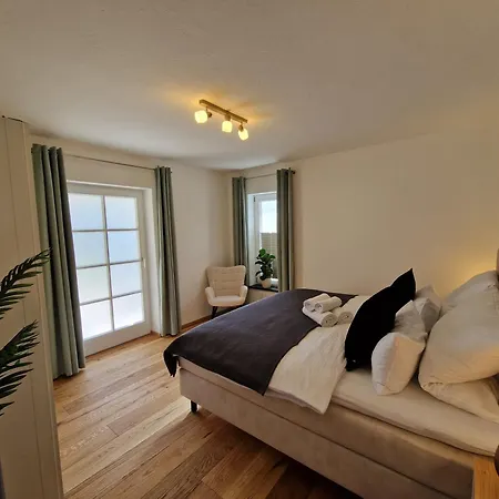 Fenjoy Ferienapartments Aparthotel
